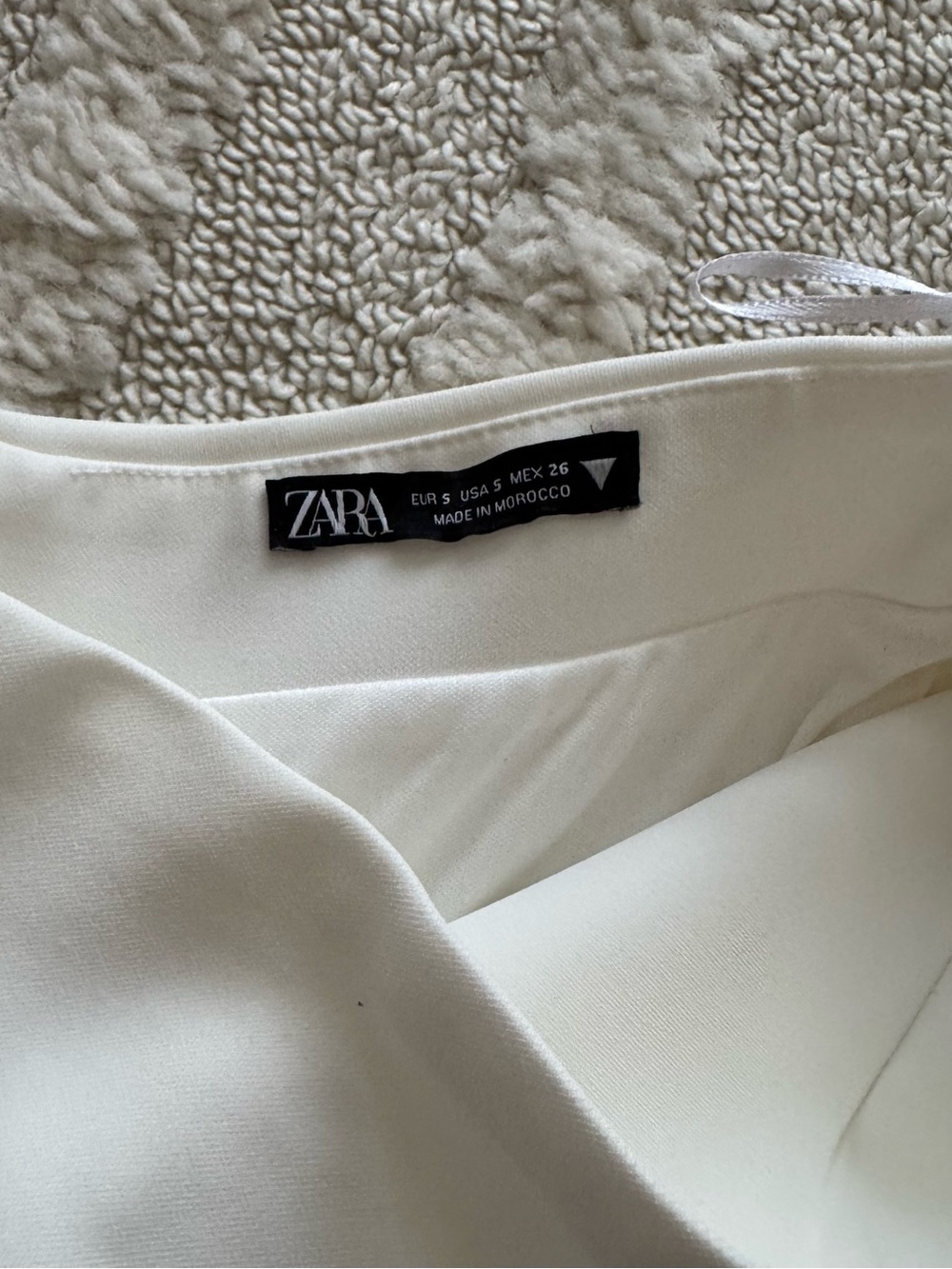 Zara White Midi Strapless Dress Women’s Size Small With V Cut Back - Picture 3 of 8
